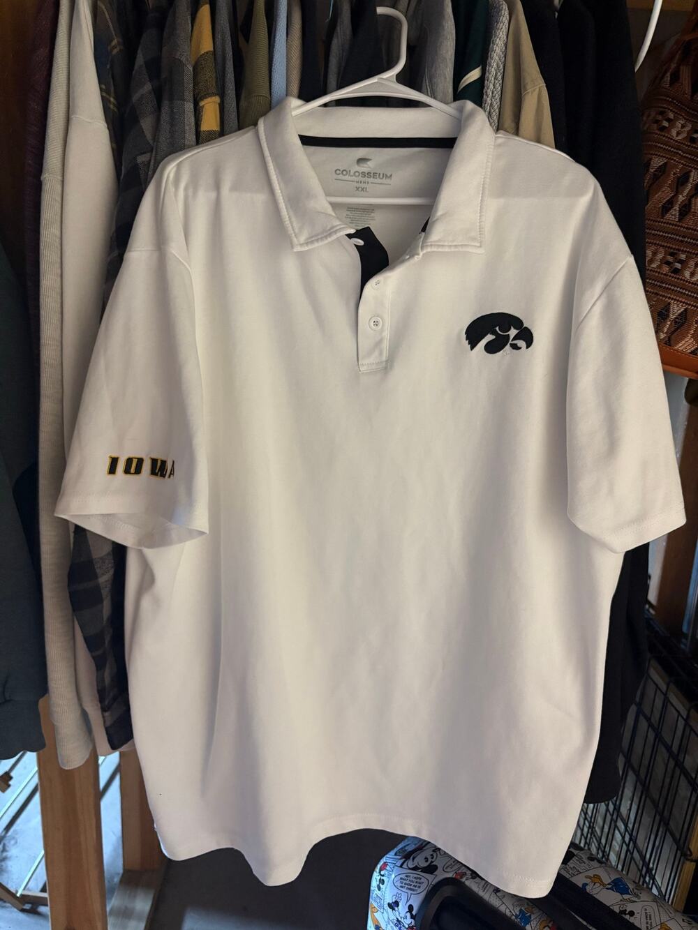 Men’s XXL University of Iowa polo